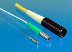 尾纤式准直器和调焦器